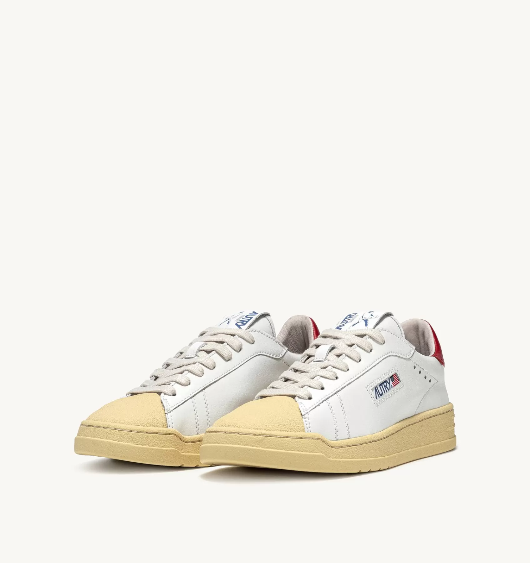 Männer AUTRY Sneakers Bob Lutz Low Aus Leder In Weiss Und Rot