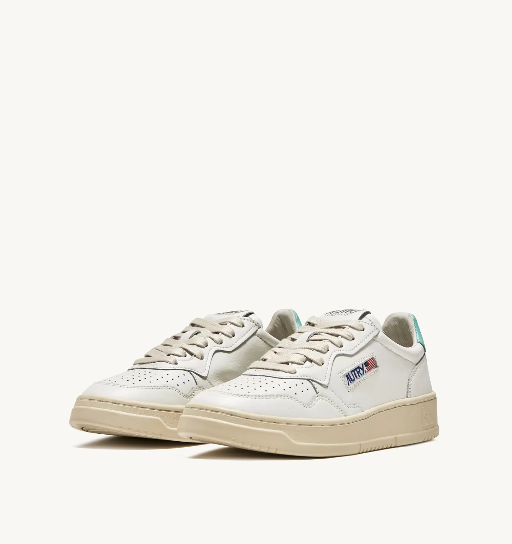 Frauen AUTRY Sneakers Medalist Low Aus Leder In Weiss Und Turkis