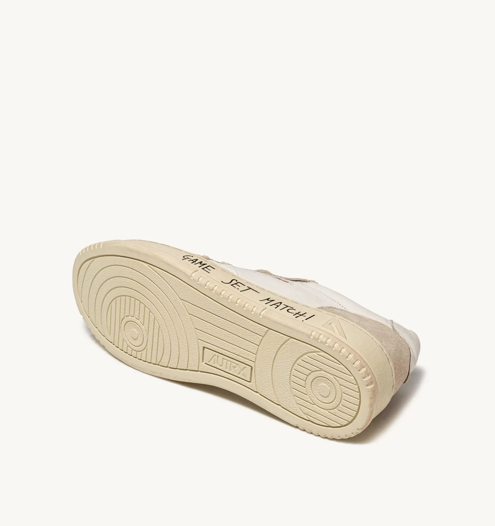 Frauen AUTRY Sneakers Medalist Low Aus Weissem Leder Und Beigem Wildleder