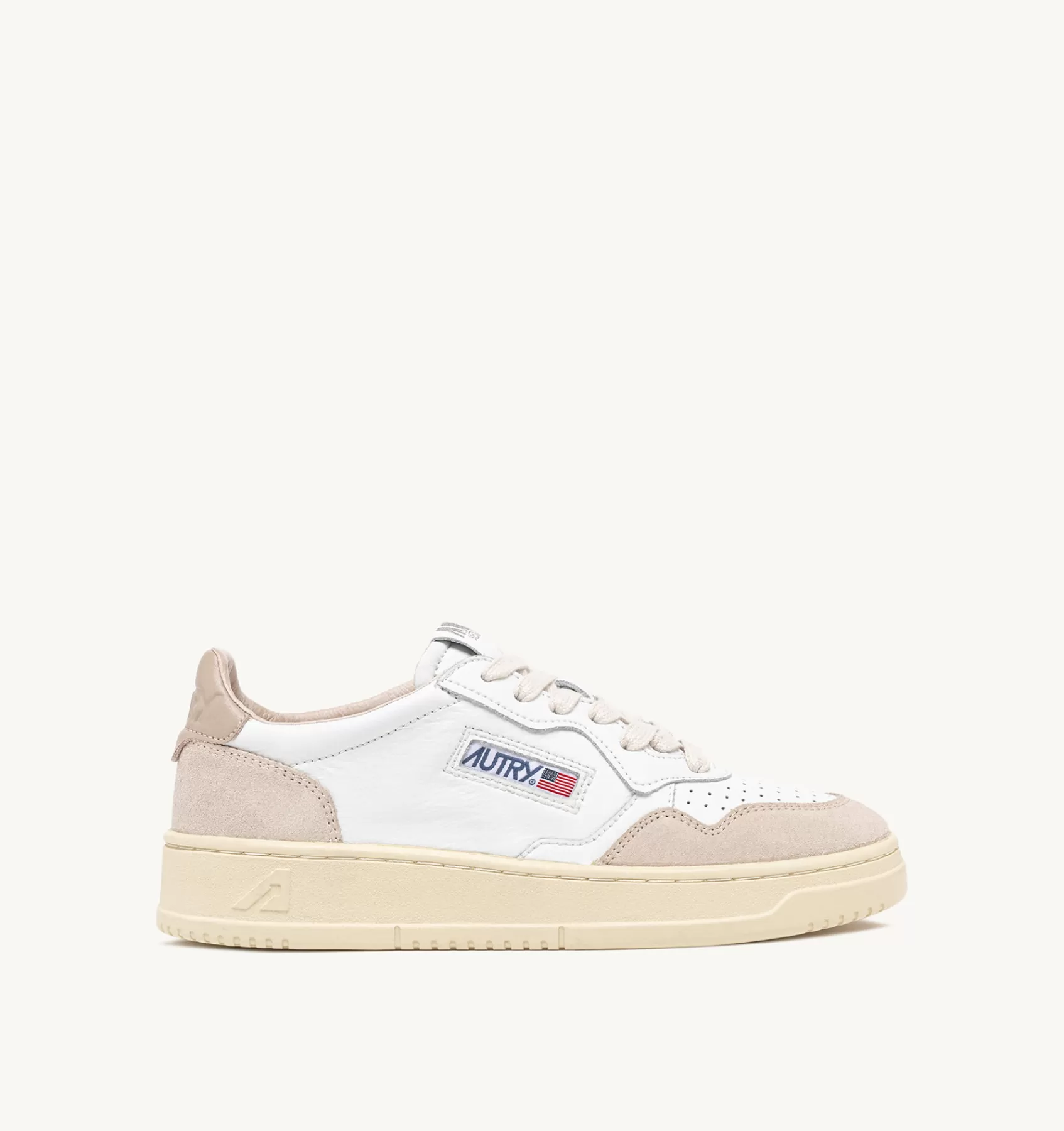 Frauen AUTRY Sneakers Medalist Low Aus Weissem Leder Und Mit Beige Und Beigem Wildleder