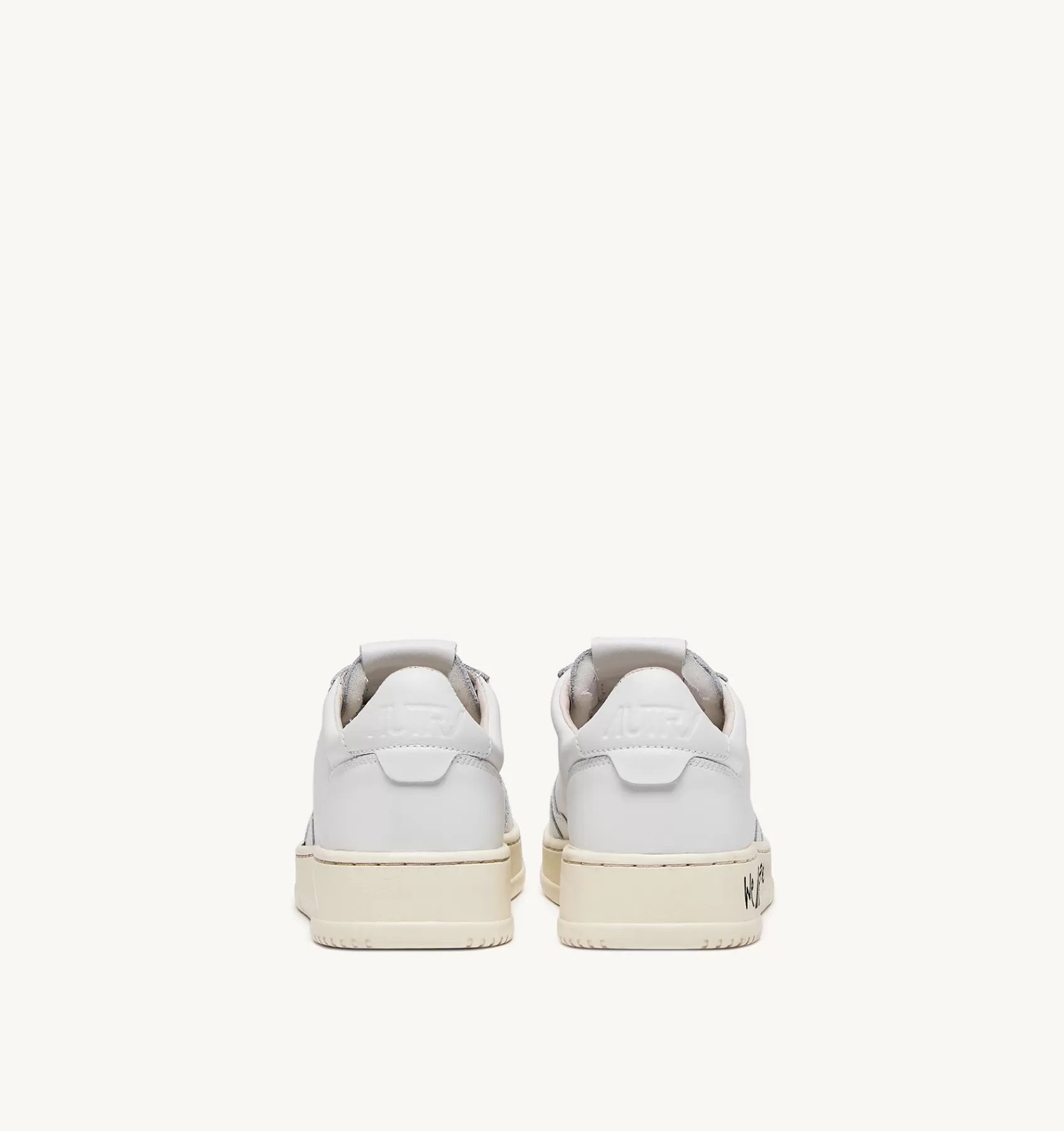 Männer AUTRY Sneakers Medalist Low Aus Weissem Leder Und Mit Draw Action Aufdruck