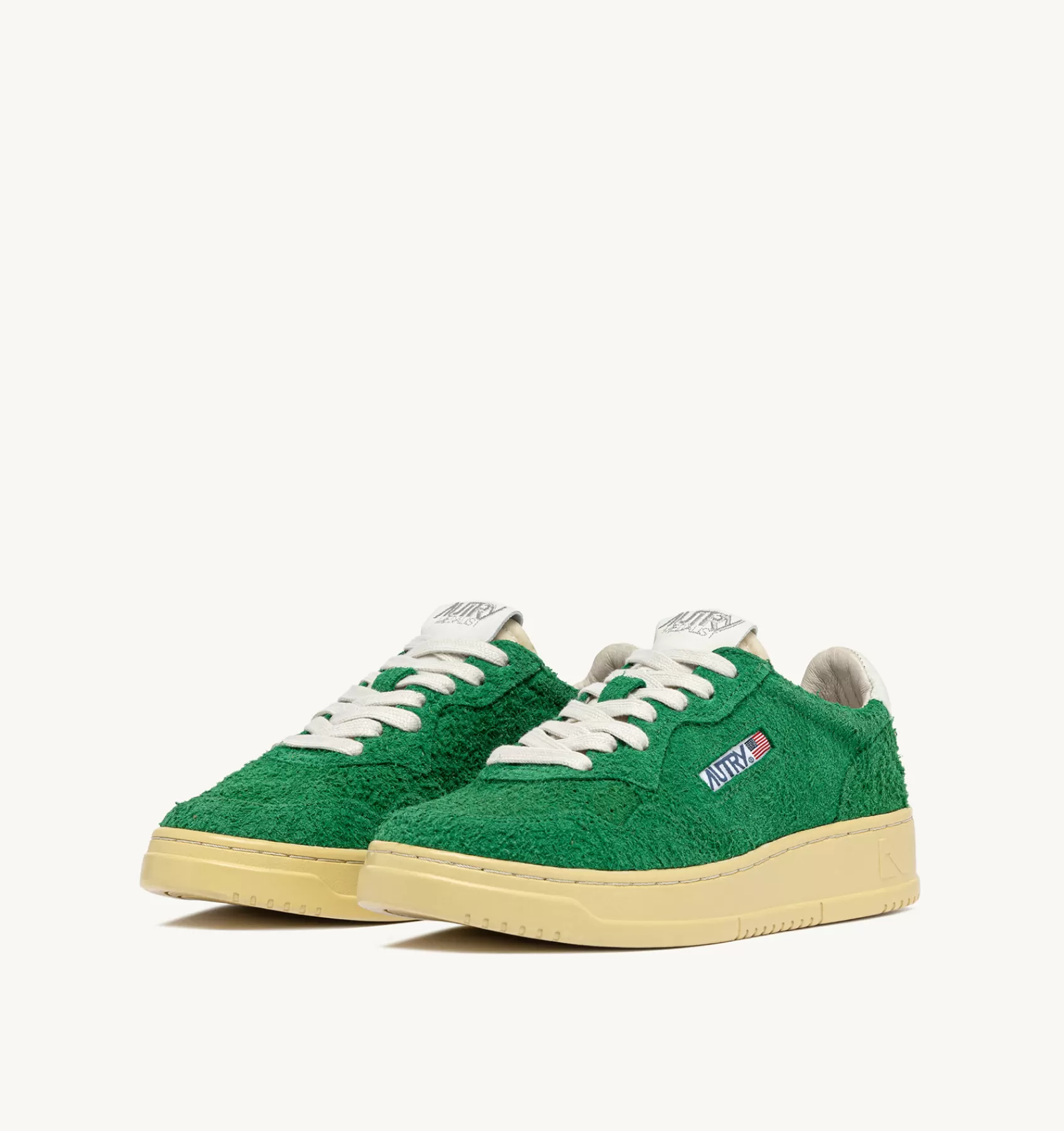 Frauen AUTRY Sneakers Medalist Low Aus Wildleder "Hair"-Effekt In Grun