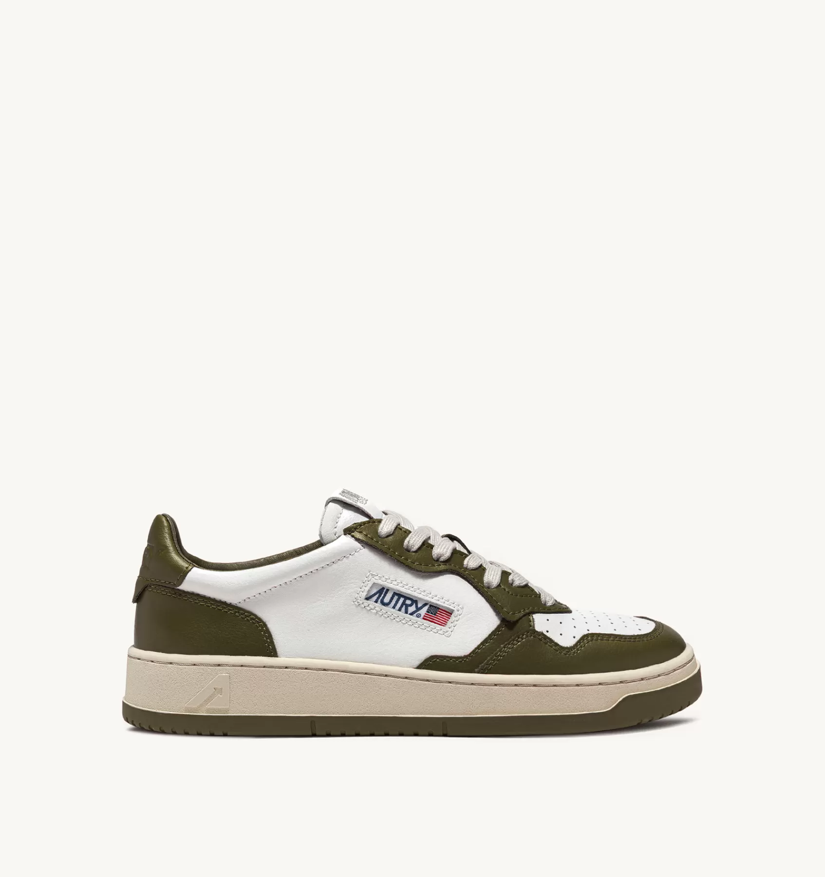 Männer AUTRY Sneakers Medalist Low Aus Zweifarbigem Leder In Weiss Und Olivgrun