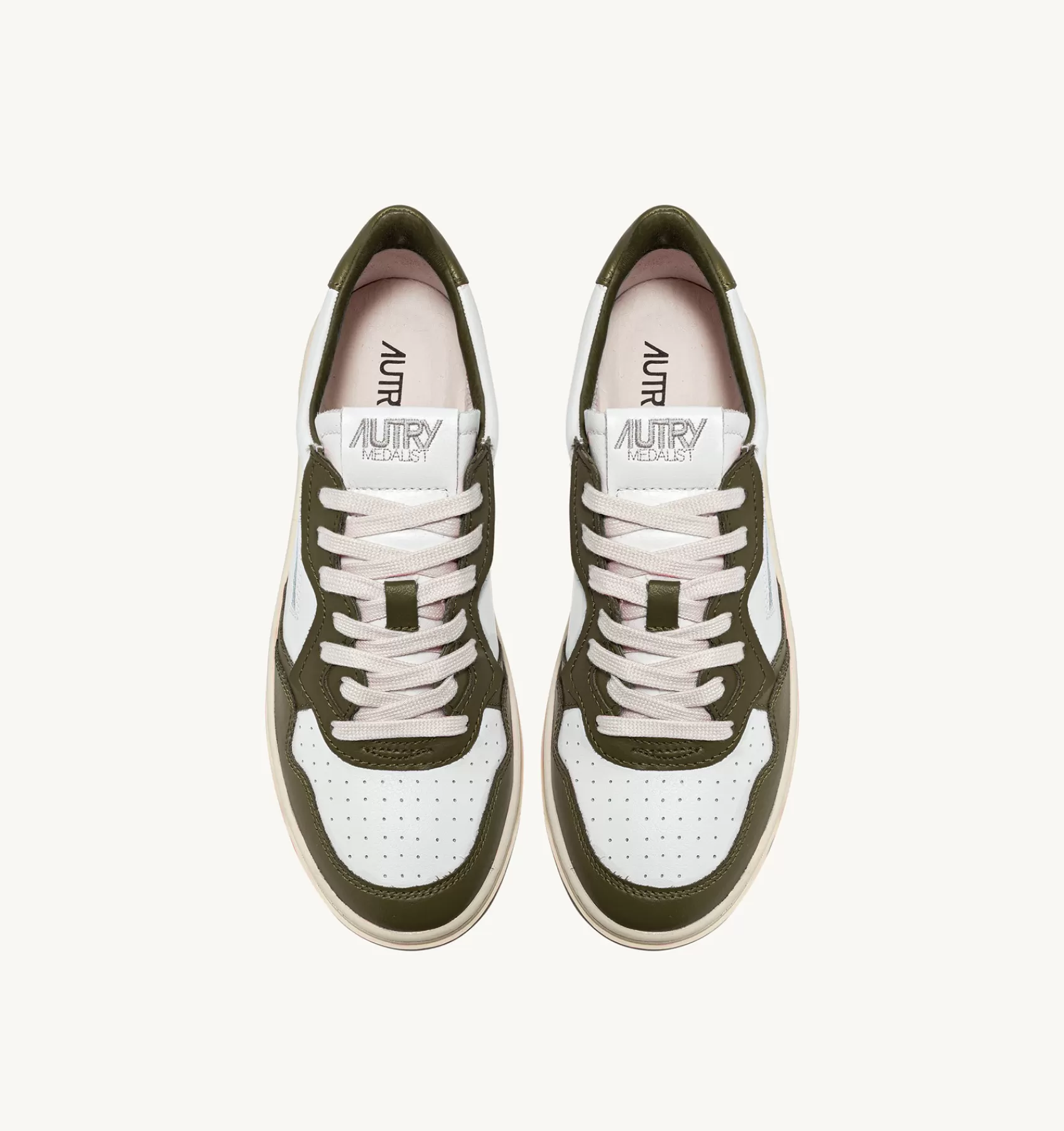 Männer AUTRY Sneakers Medalist Low Aus Zweifarbigem Leder In Weiss Und Olivgrun