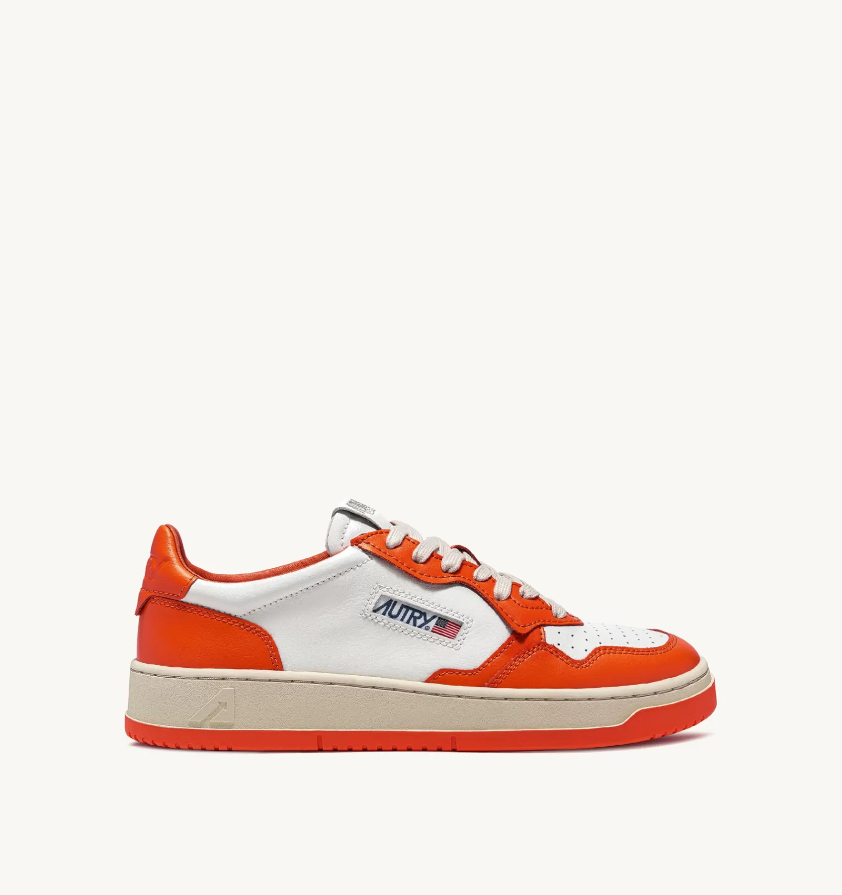 Männer AUTRY Sneakers Medalist Low Aus Zweifarbigem Leder Weiss Und Orangerot