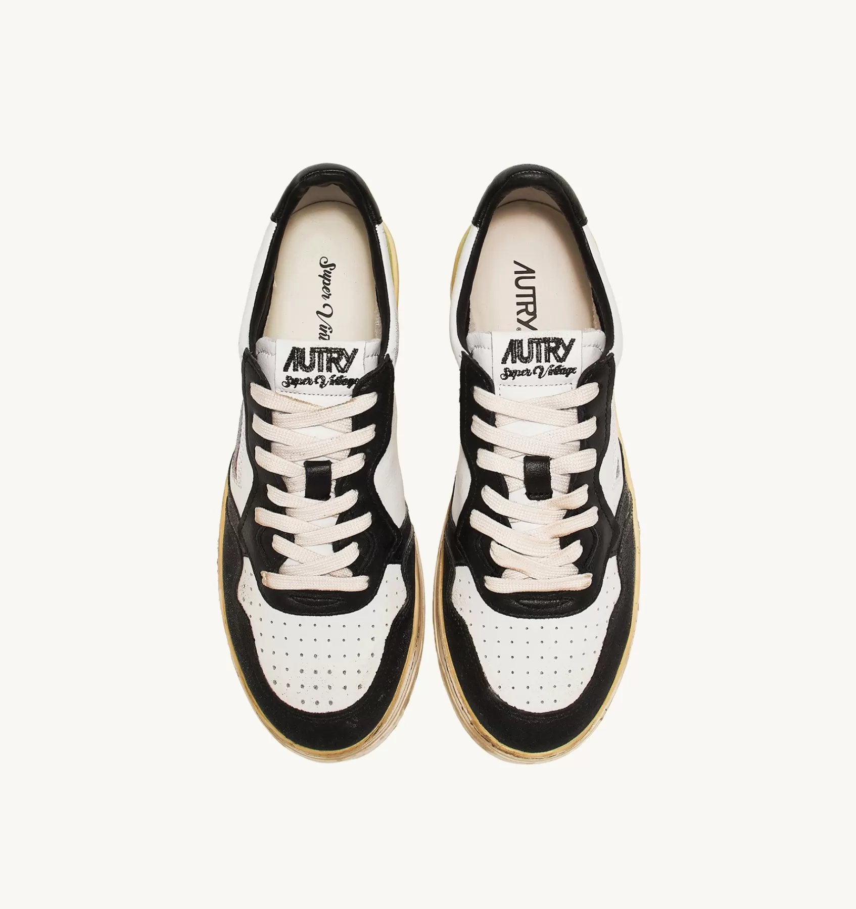 Männer AUTRY Sneakers Medalist Low Super Vintage Aus Leder In Weiss, Schwarz Und Grun