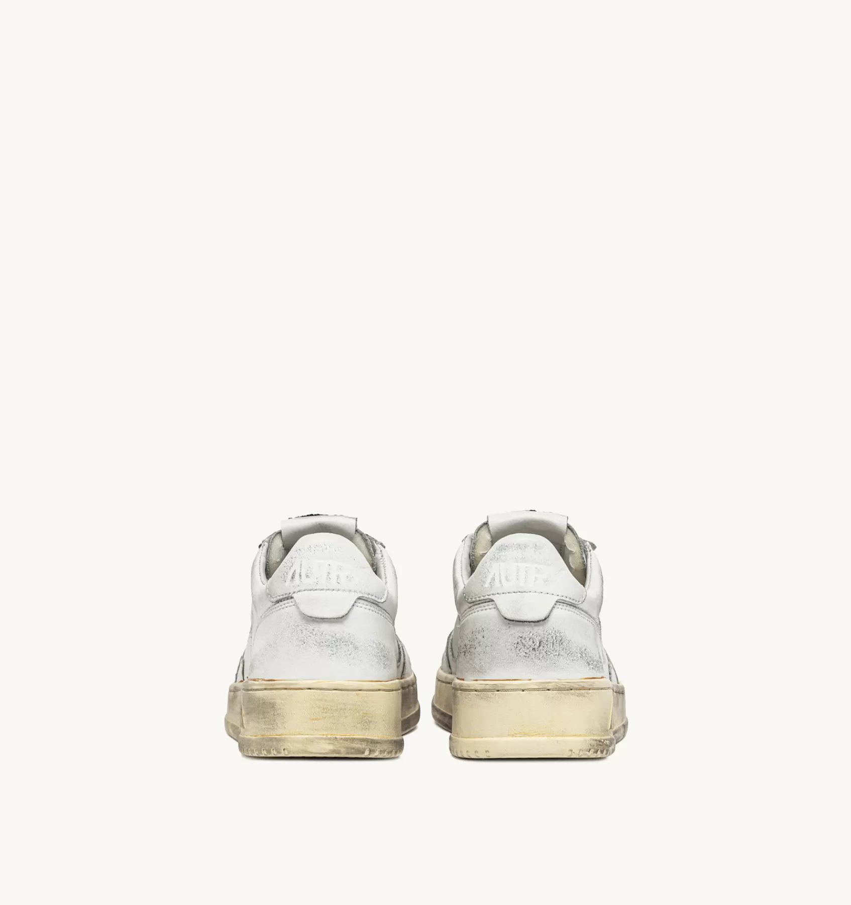 Männer AUTRY Sneakers Medalist Low Super Vintage Low Mit Glue Finish In Weissem Leder