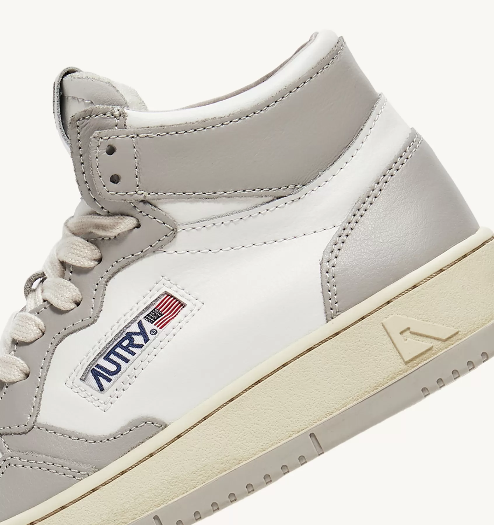 Männer AUTRY Sneakers Medalist Mid Aus Zweifarbigem Leder Weiss Und Vapor